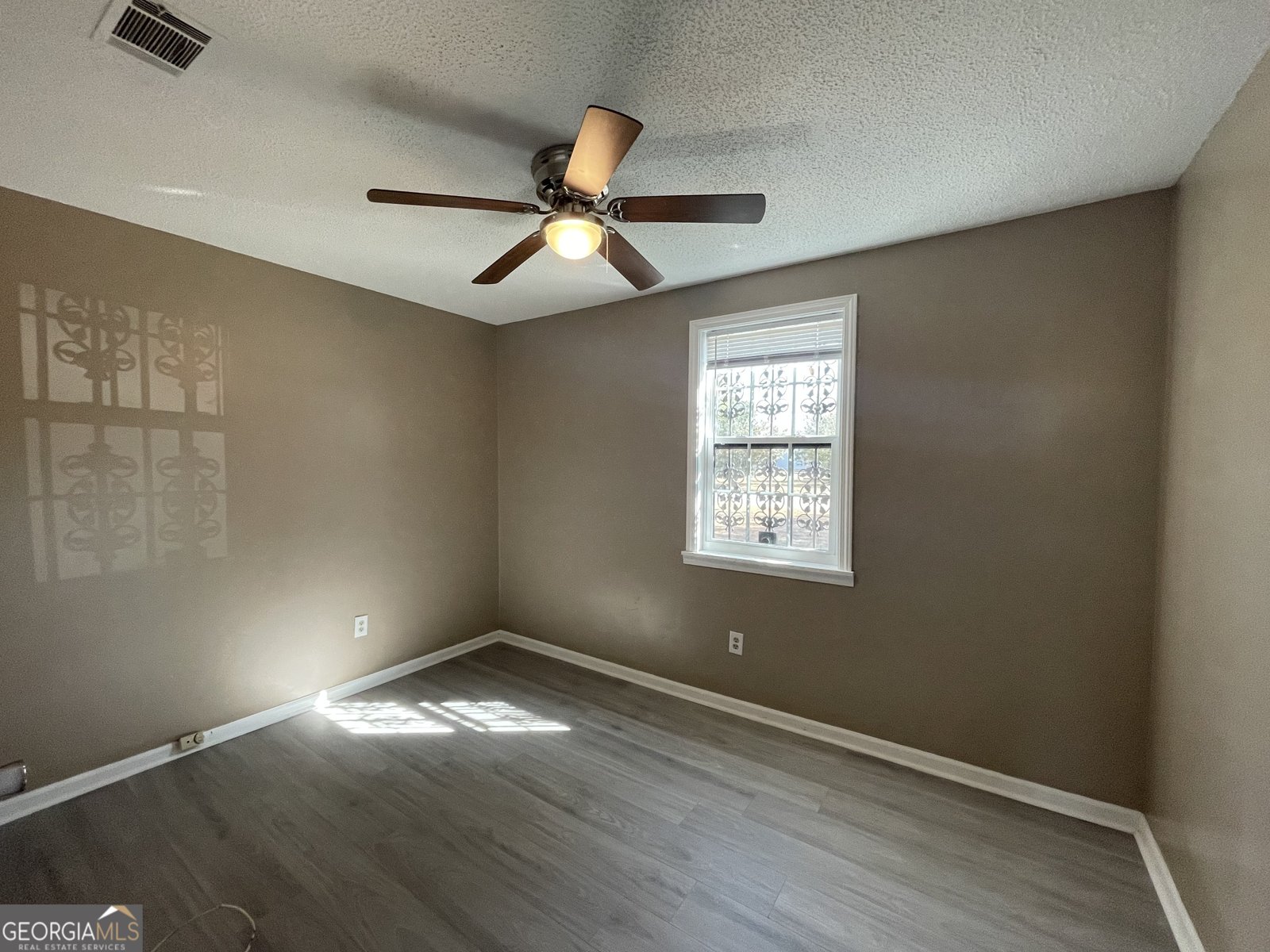 1005 HOBSON Street Albany - 15