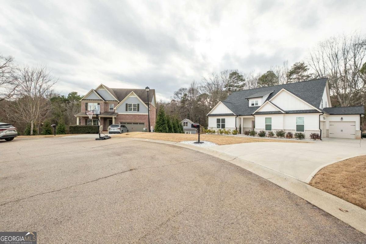 520 Belaire Drive Winder - 13
