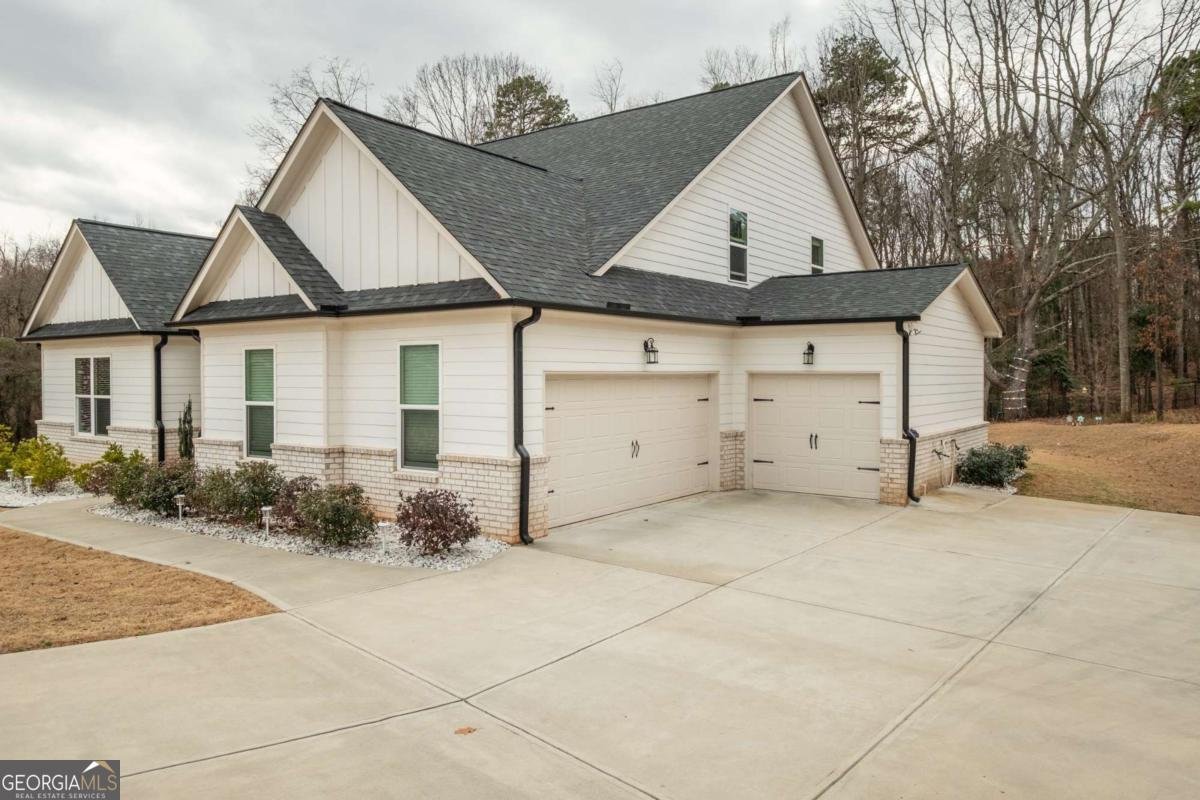 520 Belaire Drive Winder - 14