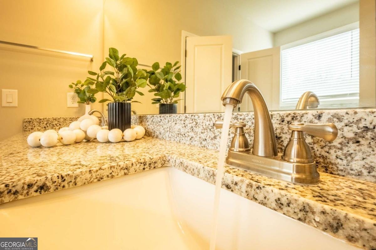 520 Belaire Drive Winder - 55