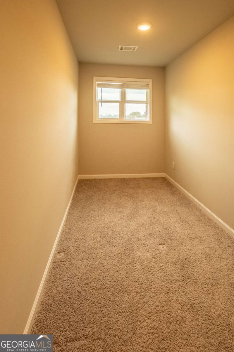 520 Belaire Drive Winder - 81