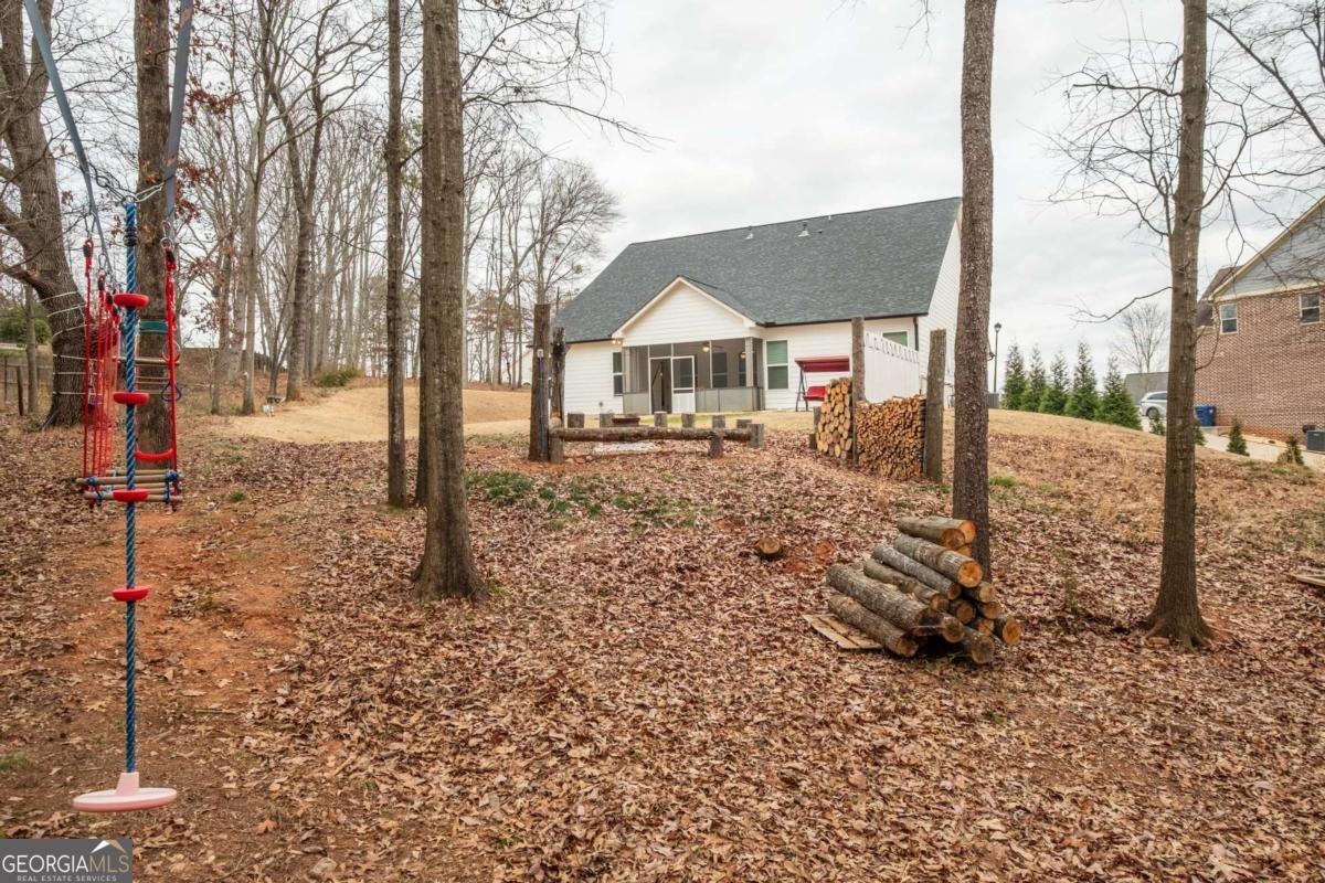 520 Belaire Drive Winder - 9