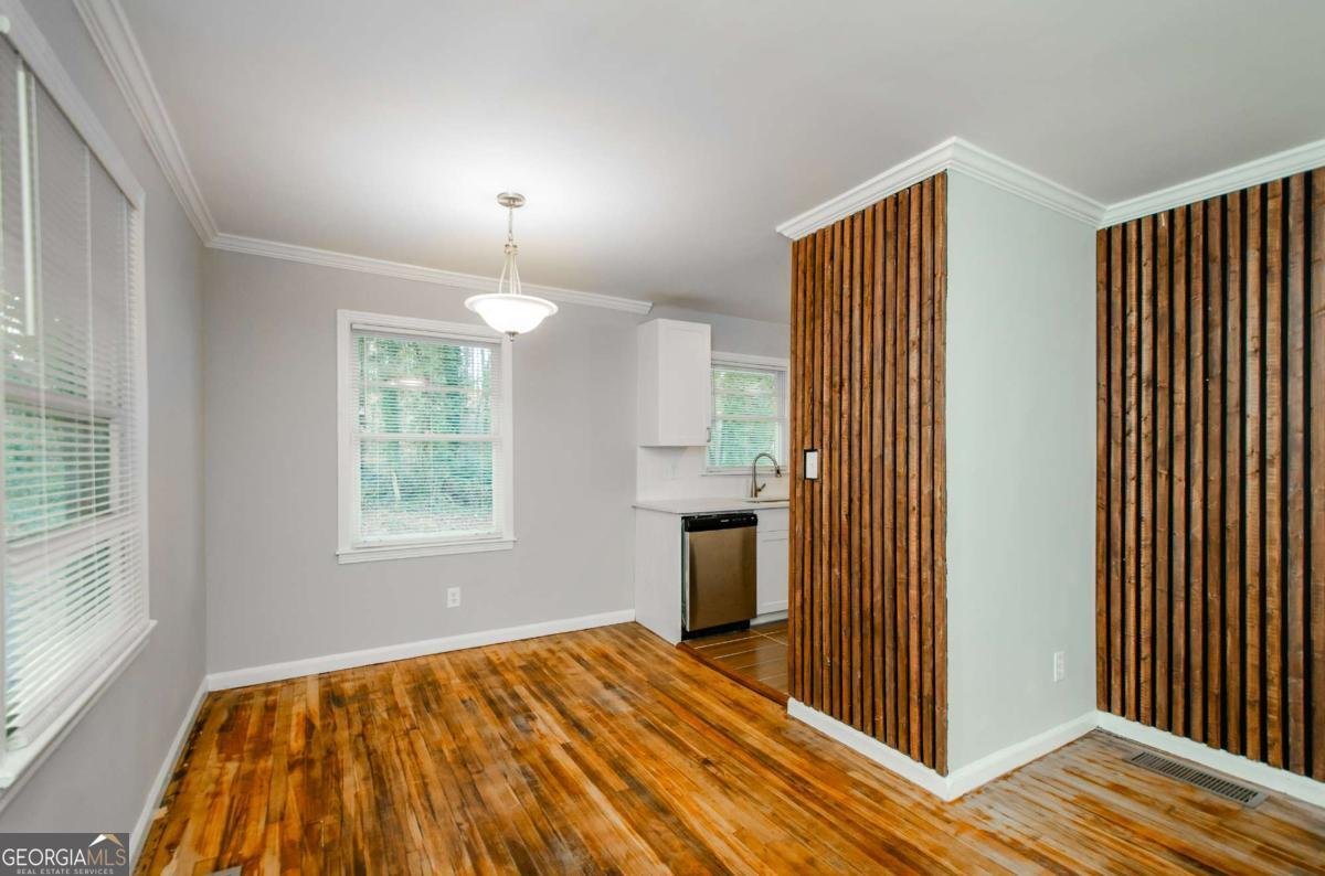 2895 Akron Street Atlanta - 7