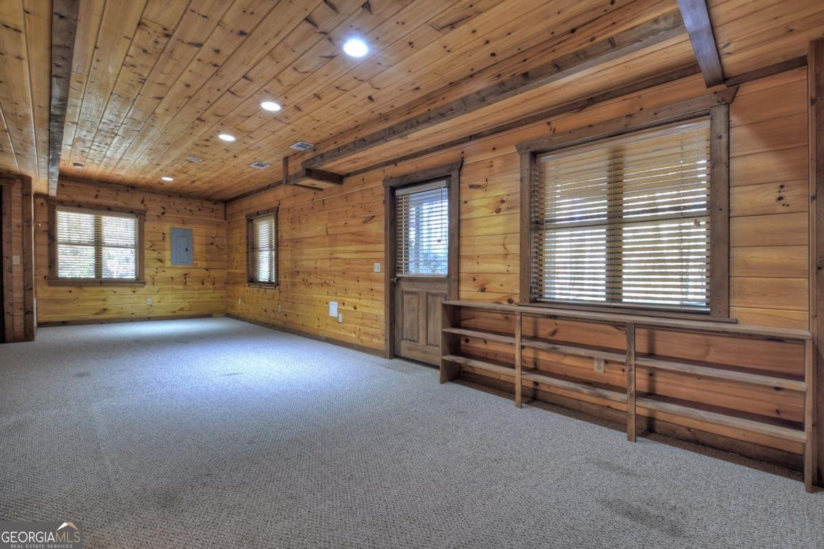 99 Cedar Ridge Road Cherry Log - 33