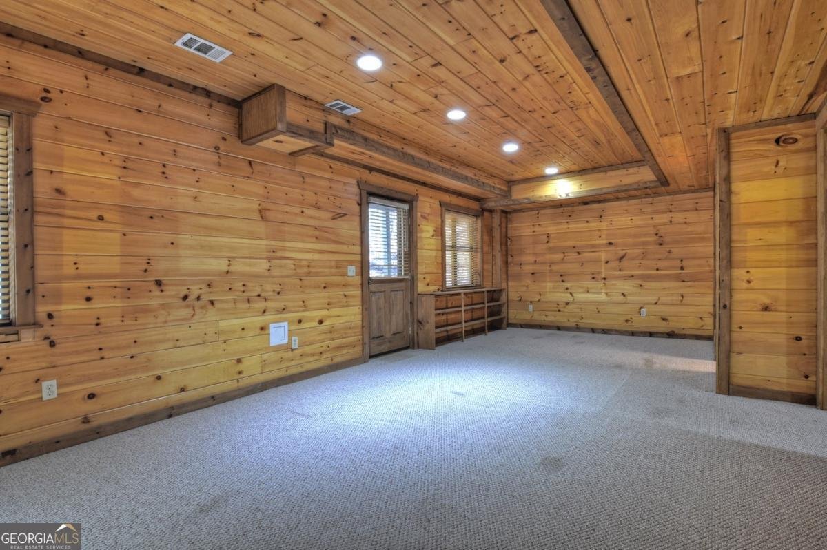 99 Cedar Ridge Road Cherry Log - 35