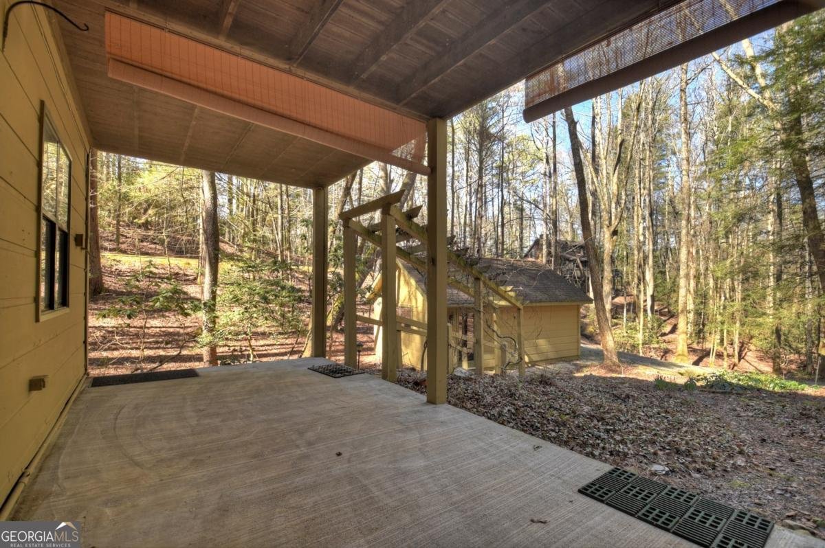 99 Cedar Ridge Road Cherry Log - 42