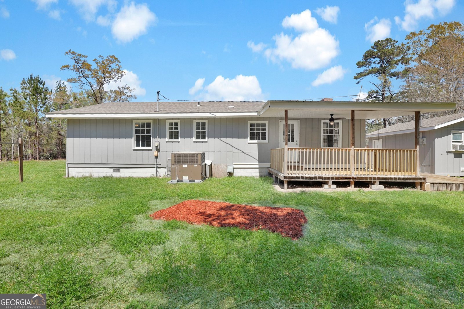 636 Highway 80 Ellabell - 38