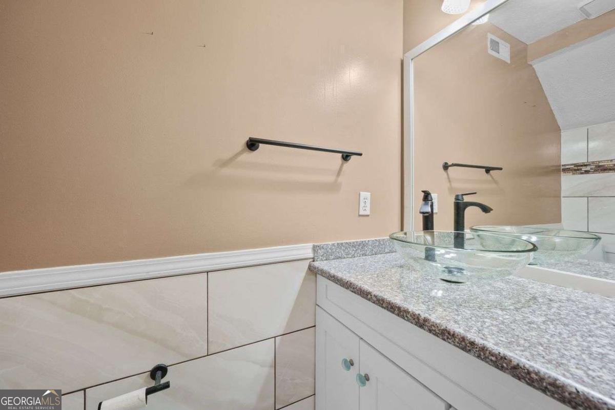 10846 SUNFIELD Way Hampton - 17