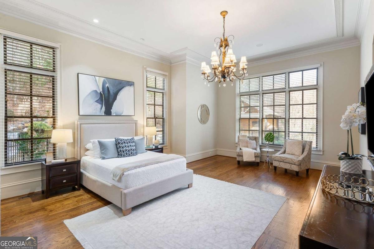 4755 COLUMNS Drive Marietta - 31