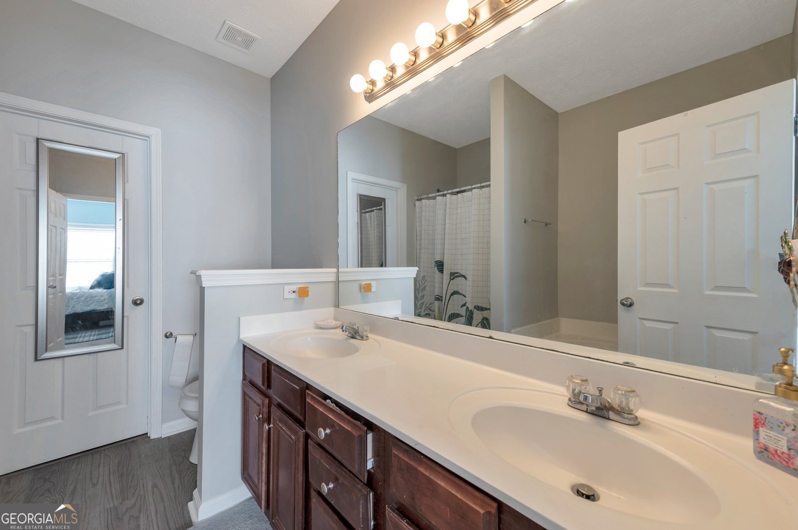 2555 Flat Shoals Road Atlanta - 10