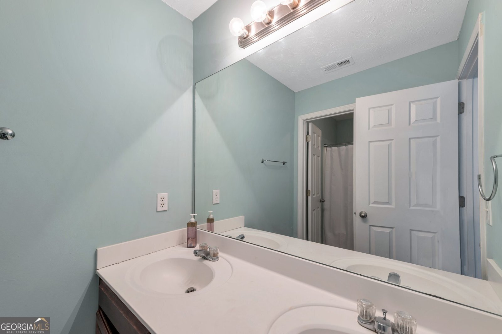 2555 Flat Shoals Road Atlanta - 16