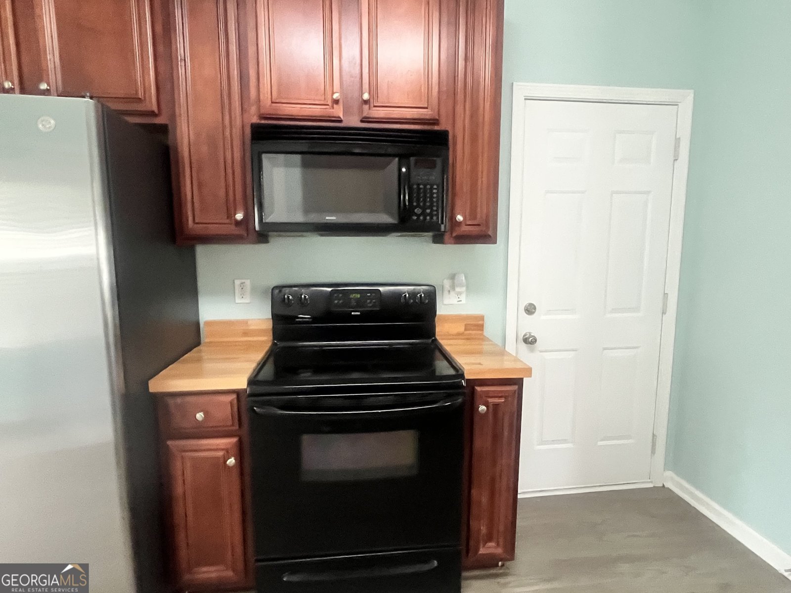 2555 Flat Shoals Road Atlanta - 7