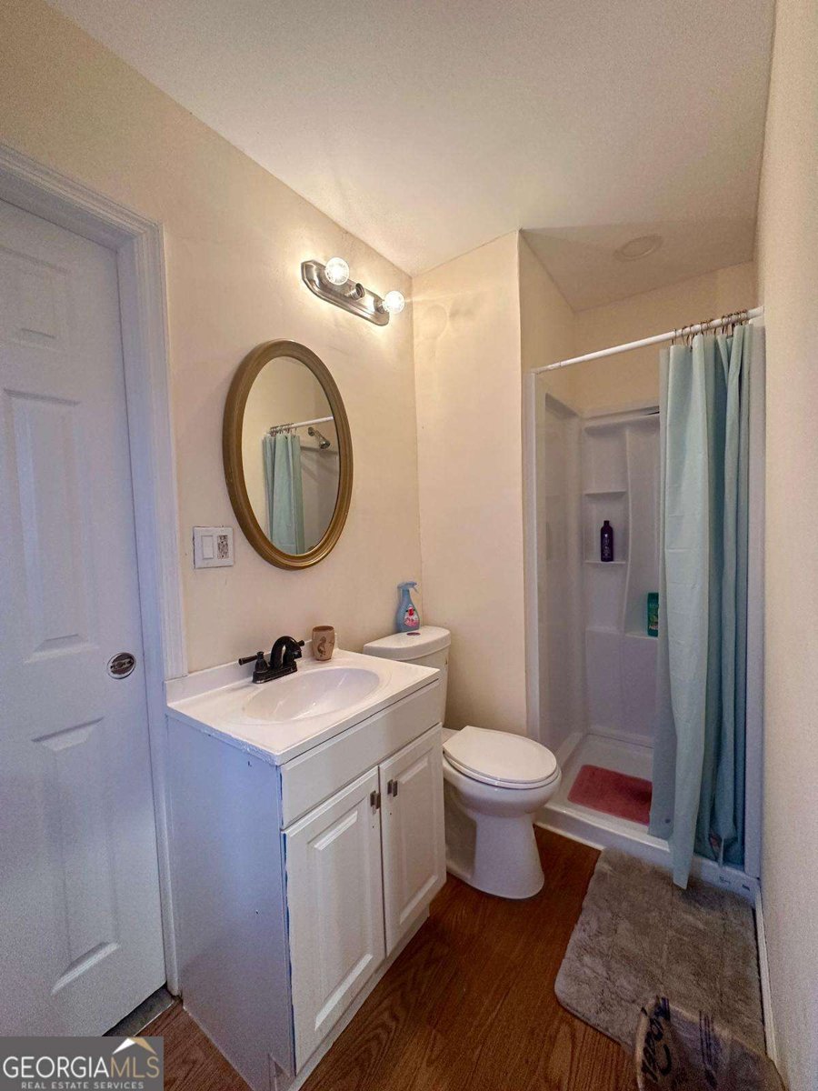 172 SCARSDALE Drive Riverdale - 15