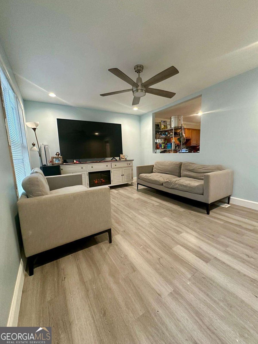172 SCARSDALE Drive Riverdale - 2
