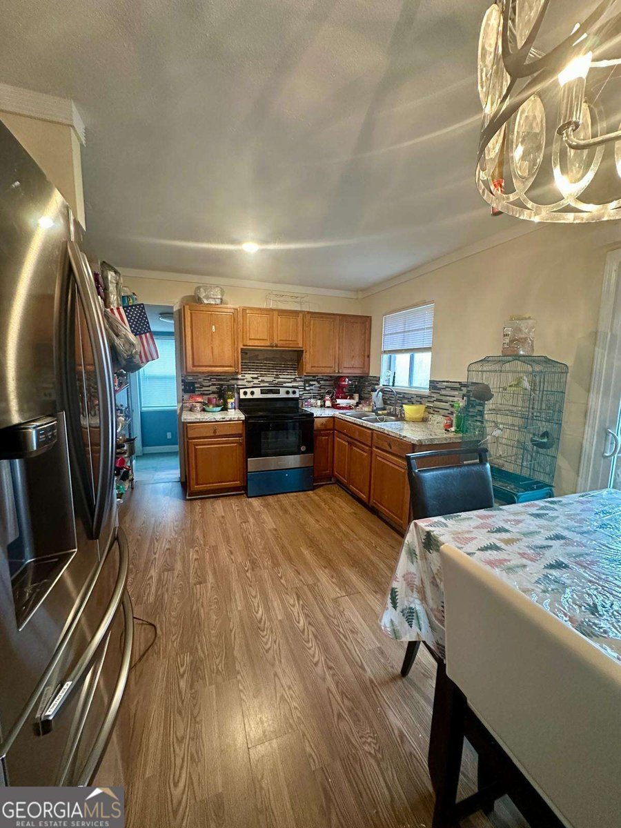 172 SCARSDALE Drive Riverdale - 6