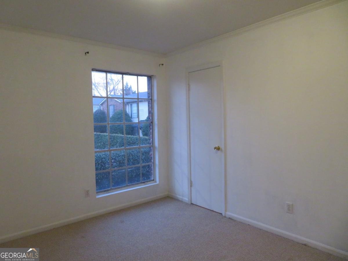 5586 Kingsport Drive Atlanta - 21