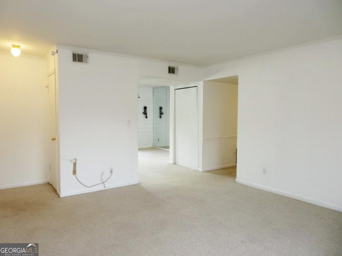 5586 Kingsport Drive Atlanta - 9