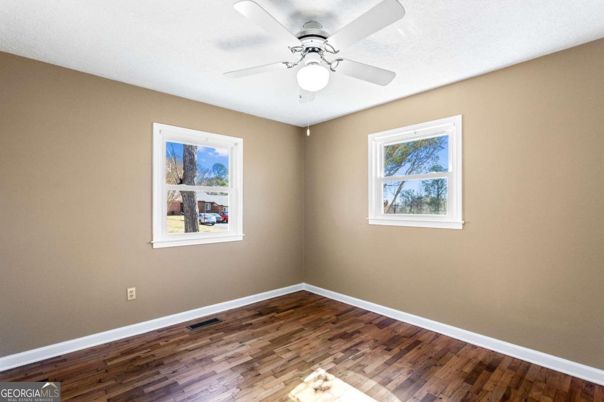 122 Piedmont Avenue Braselton - 19
