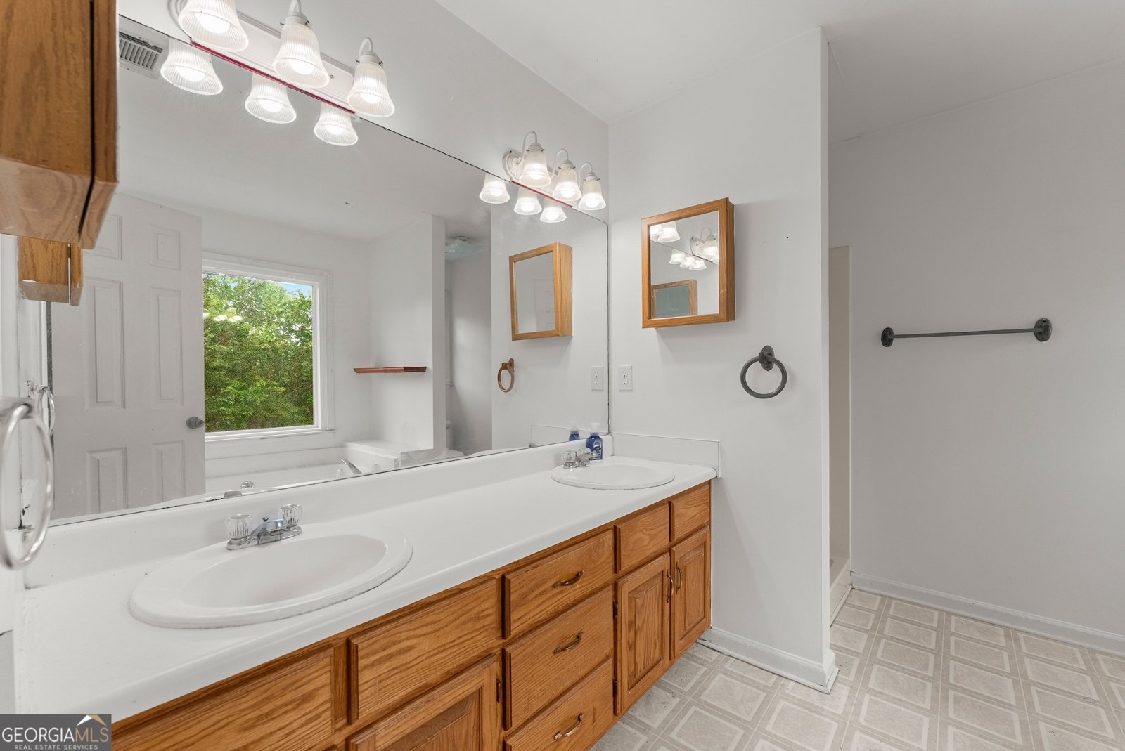 4010 Catawba Ridge Gainesville - 16