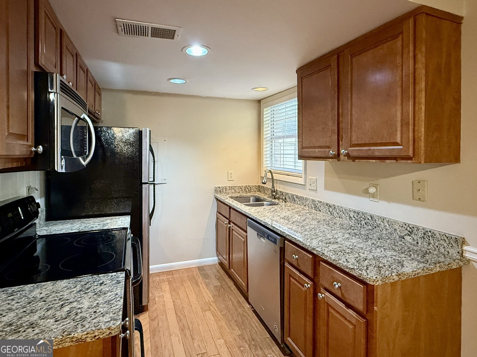 6900 Roswell Road Atlanta - 17