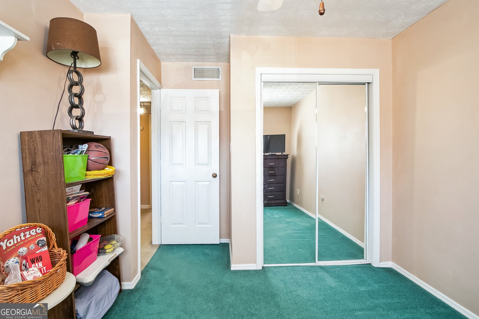 1189 Ashborough Drive Marietta - 23