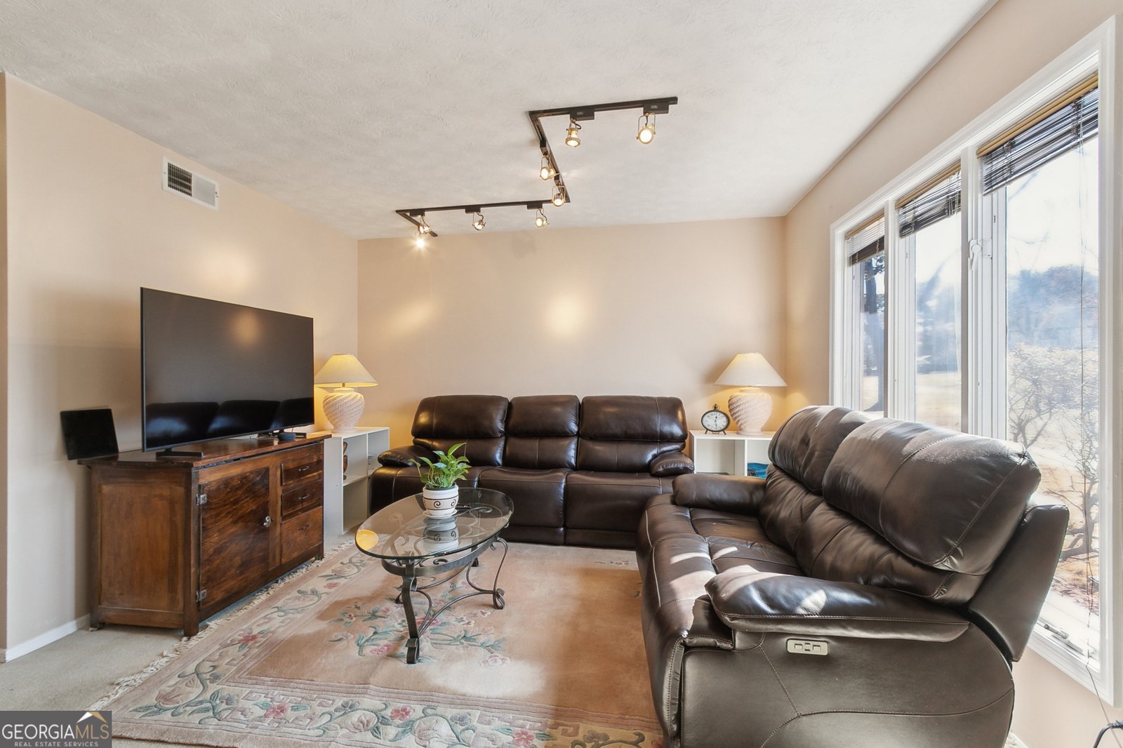 1189 Ashborough Drive Marietta - 3