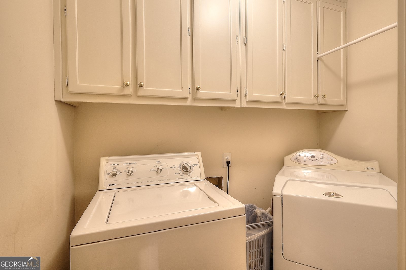 3889 Pineybrook Drive Loganville - 29