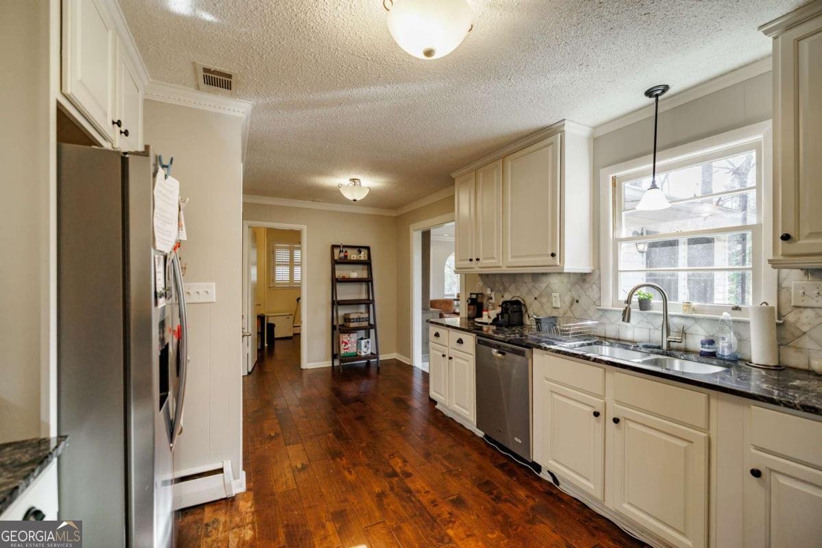 853 Bobbin Mill Road Athens - 11