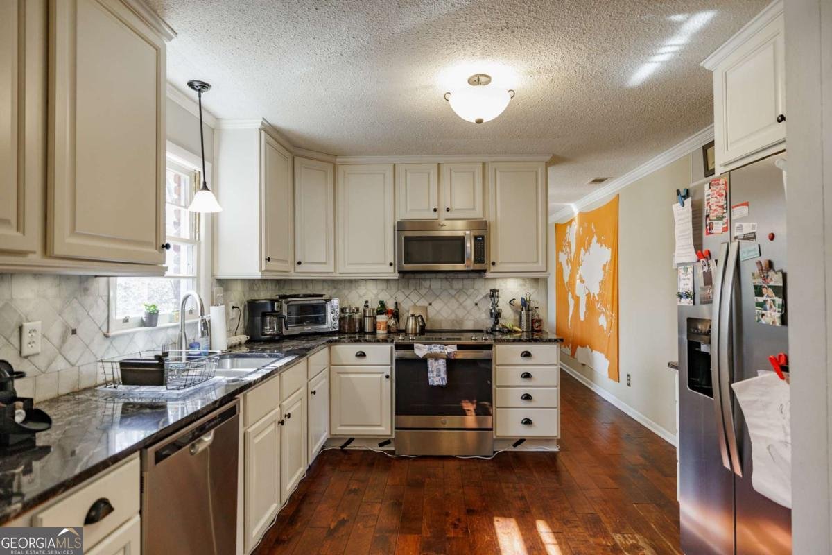 853 Bobbin Mill Road Athens - 12
