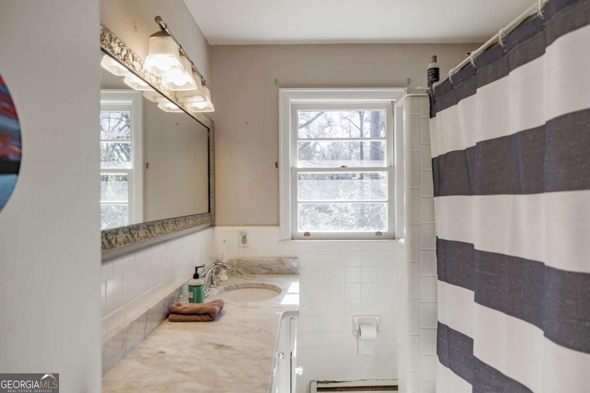 853 Bobbin Mill Road Athens - 16