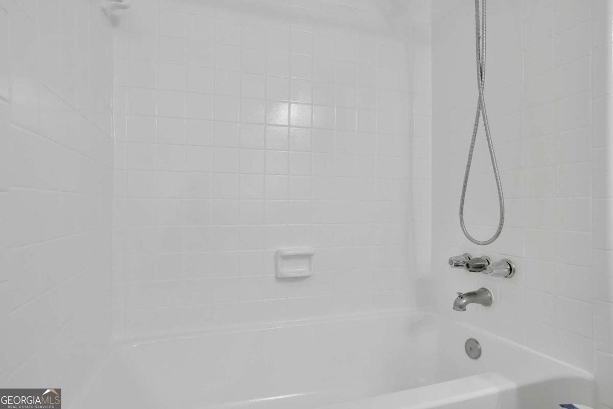 411 Berkeley Woods Drive Duluth - 26
