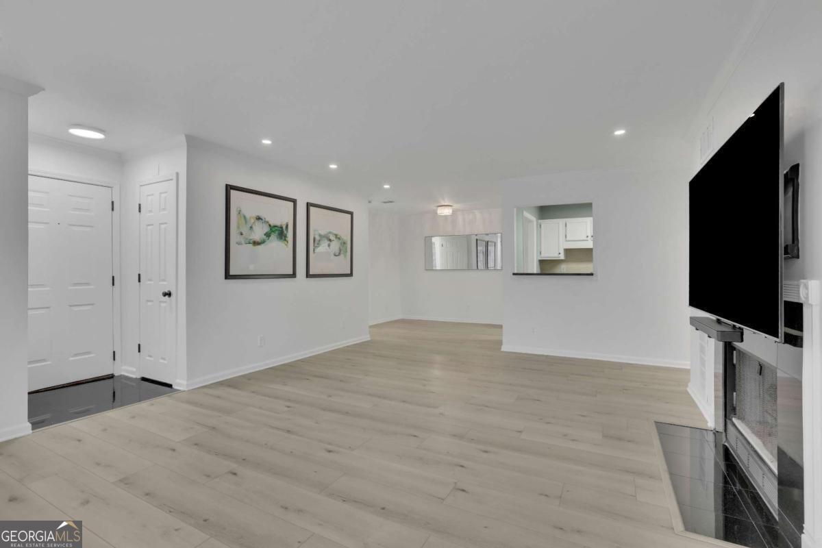 411 Berkeley Woods Drive Duluth - 8