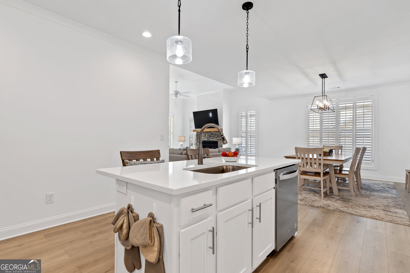 746 Markhams Drive Madison - 18