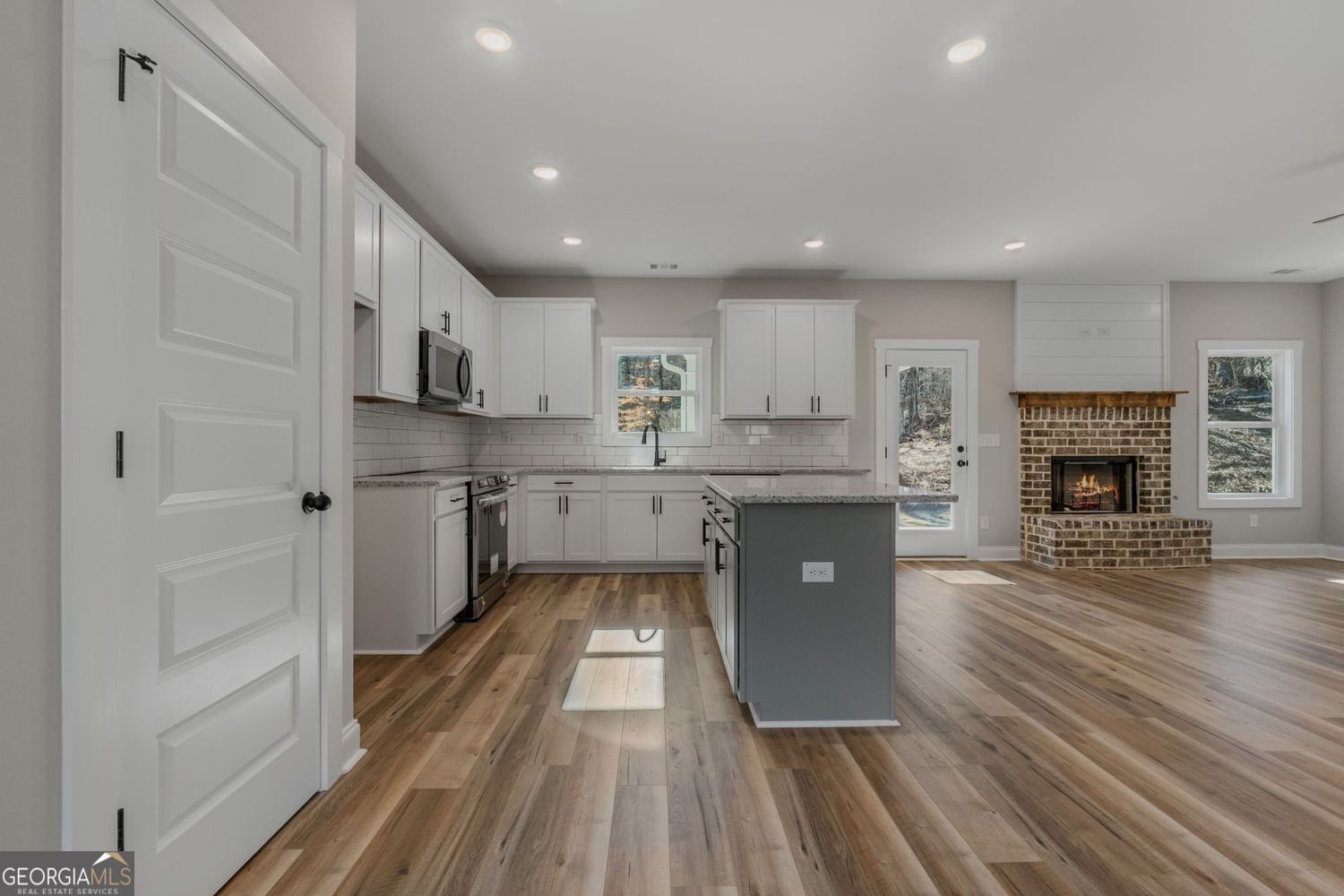 1578 English Road Forsyth - 11