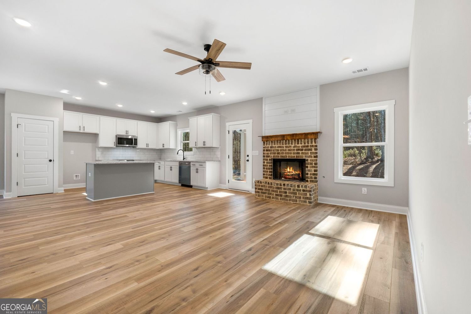 1578 English Road Forsyth - 15