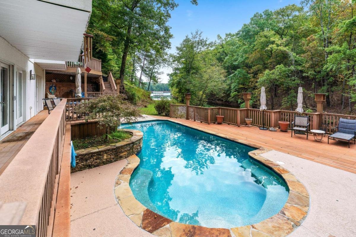 955 Lake Drive Gainesville - 18