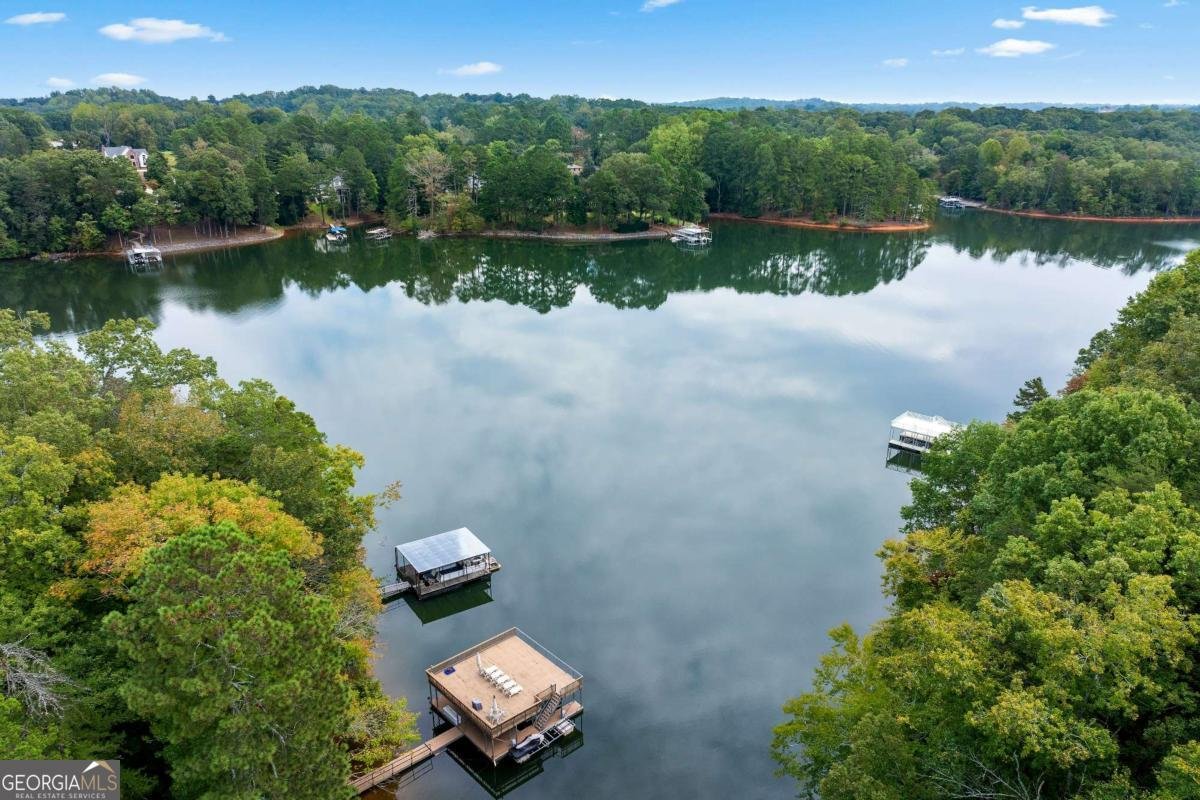 955 Lake Drive Gainesville - 26
