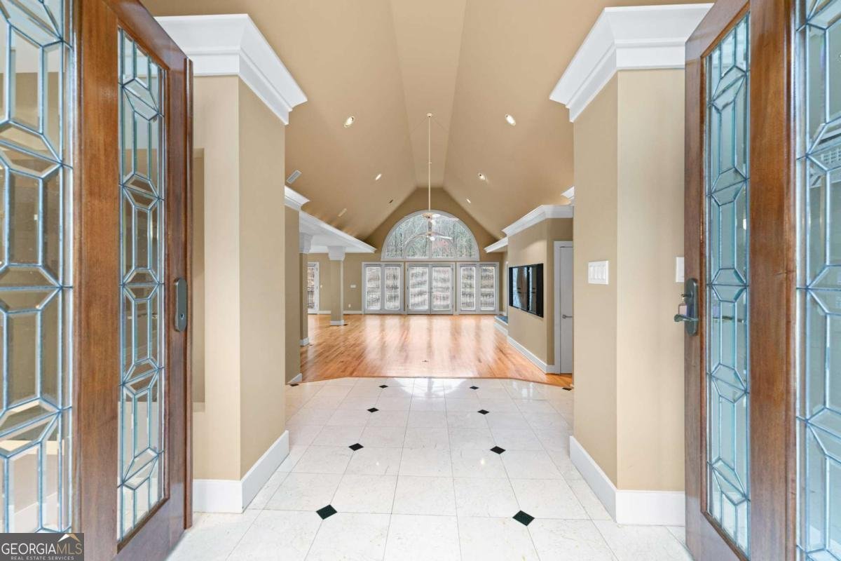 955 Lake Drive Gainesville - 35