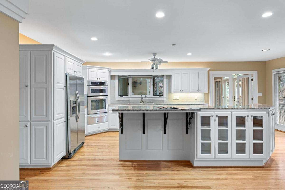 955 Lake Drive Gainesville - 39