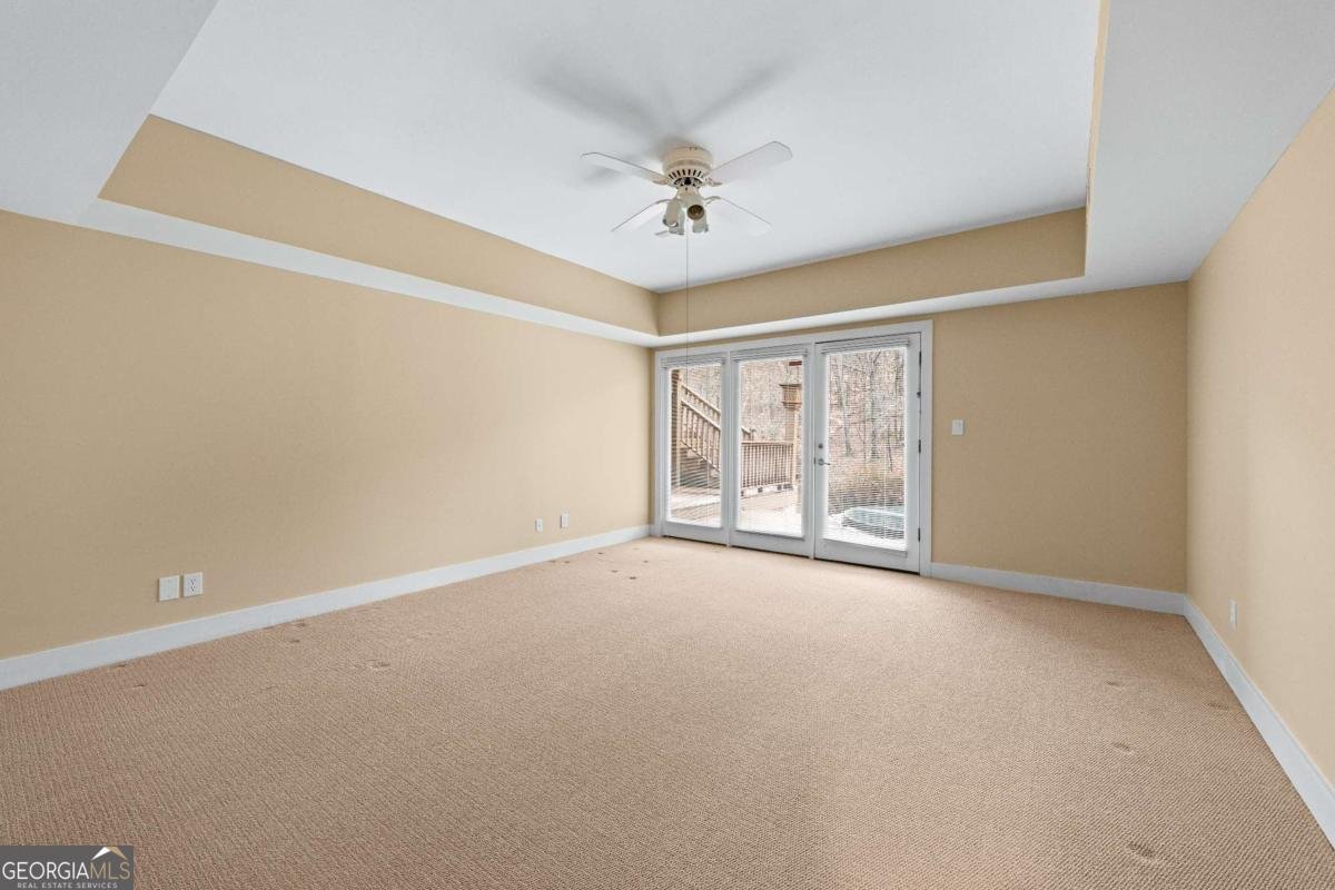 955 Lake Drive Gainesville - 62