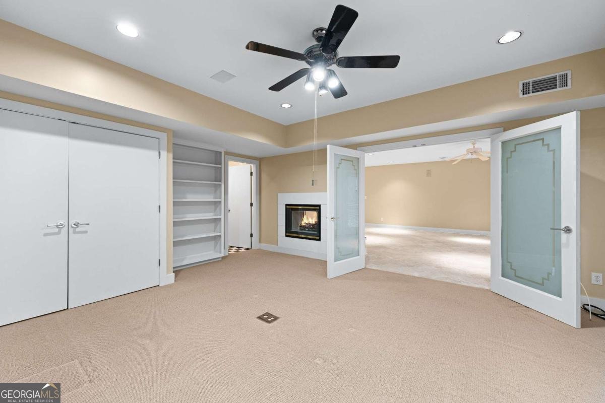 955 Lake Drive Gainesville - 64