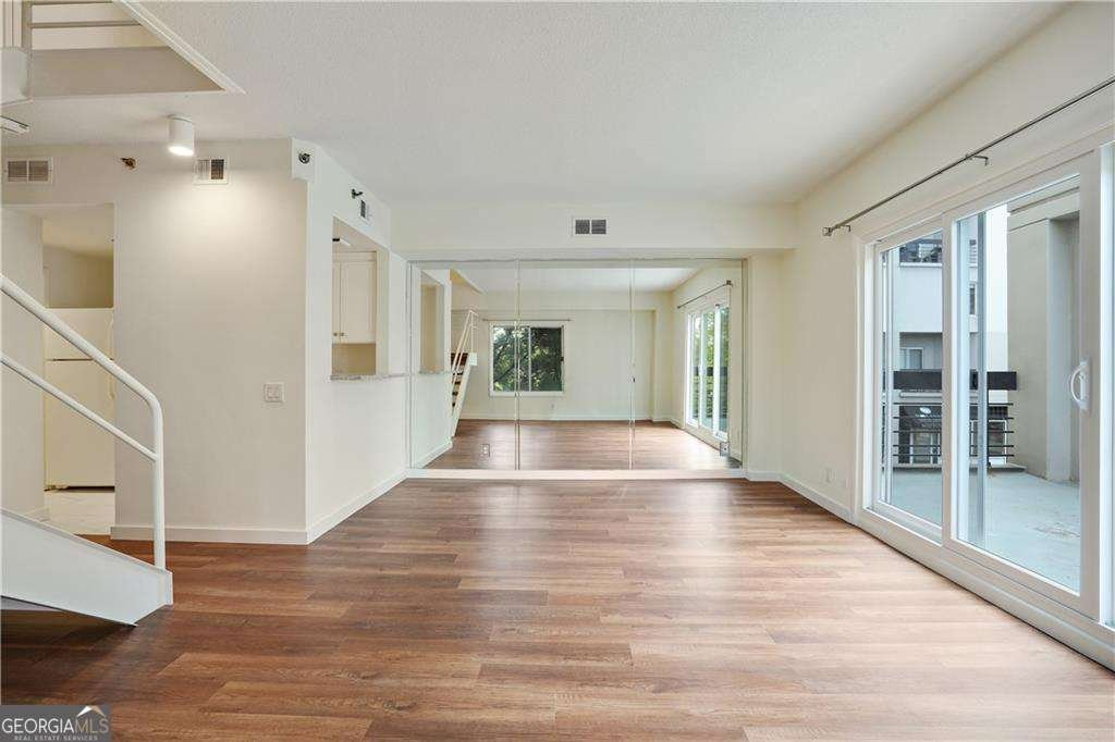 587 Virginia Avenue Atlanta - 10