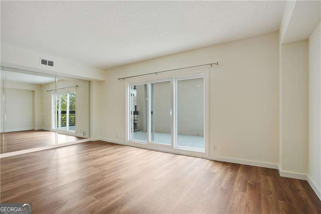 587 Virginia Avenue Atlanta - 9
