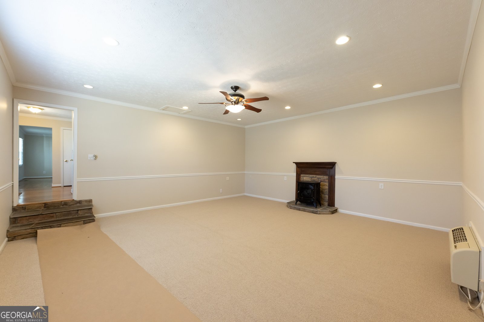 105 Slayden Drive Thomaston - 18