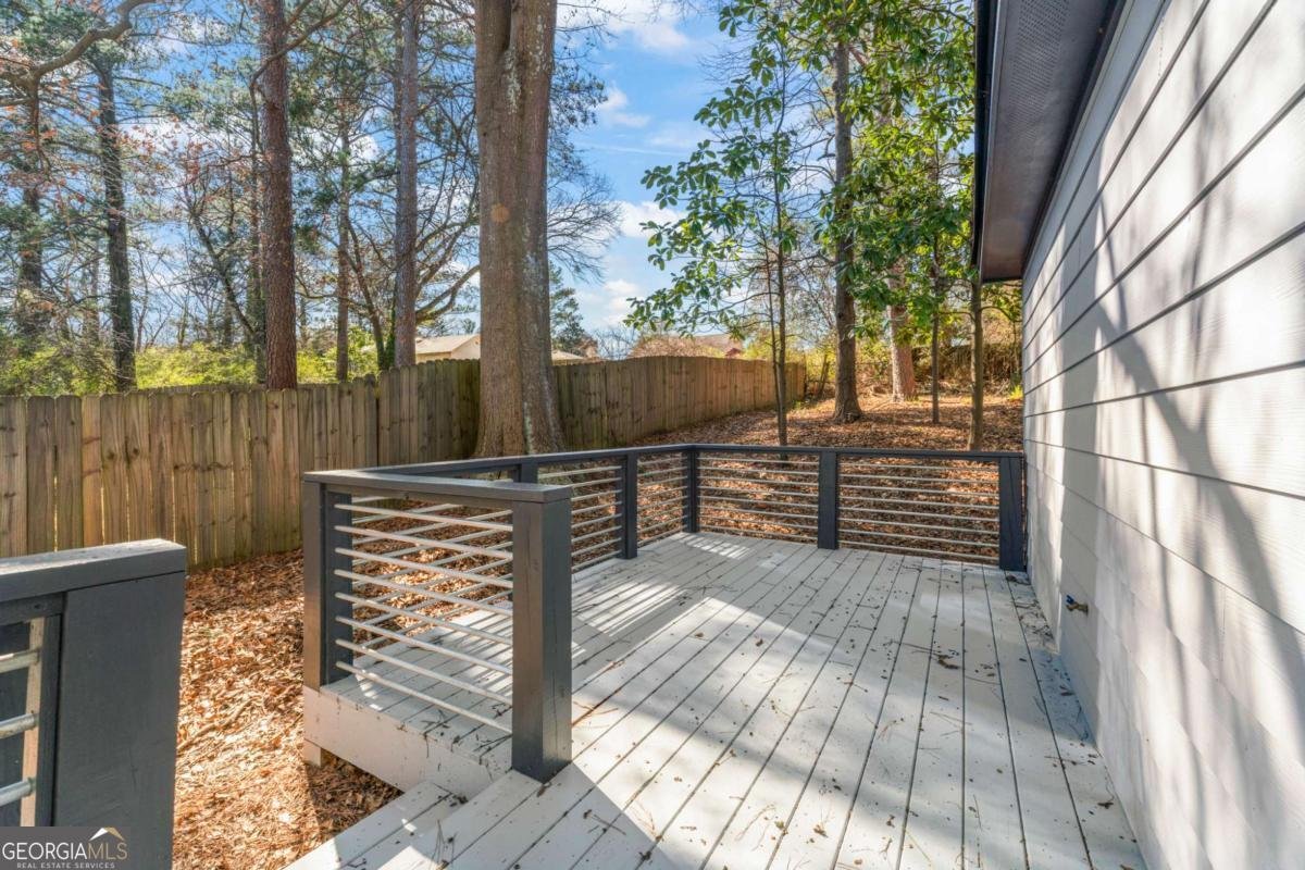 578 Center Hill Avenue Atlanta - 25
