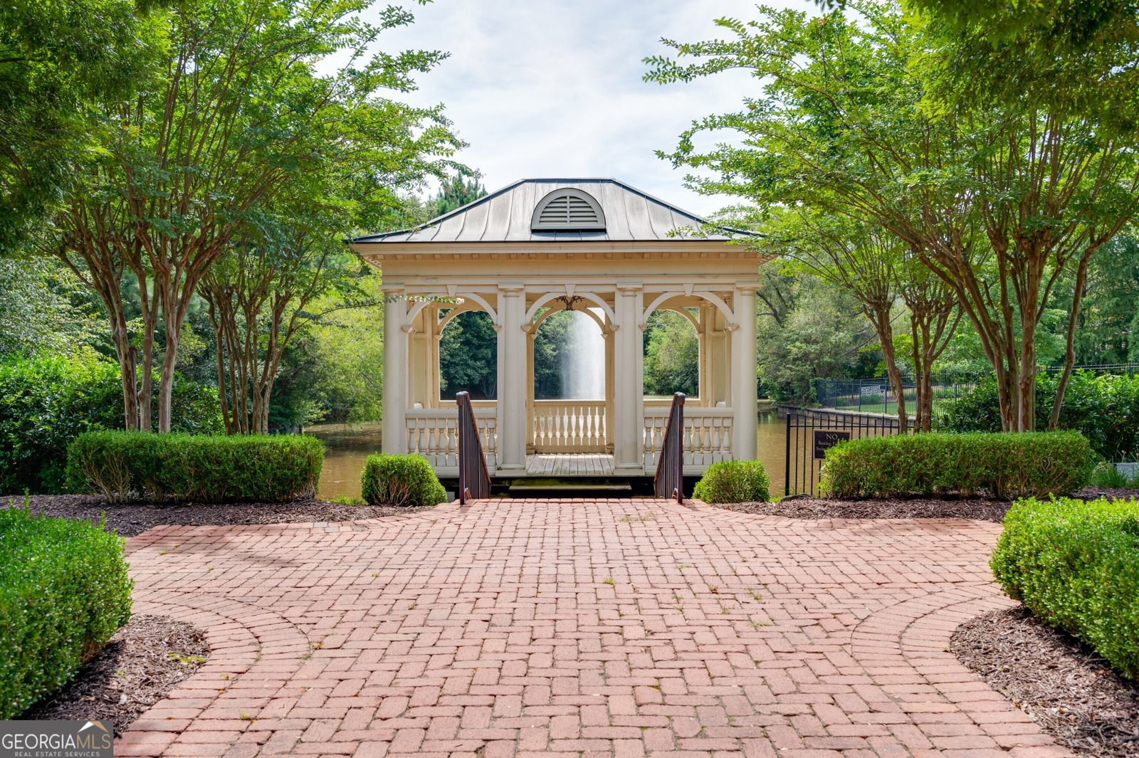 1075 Lancaster Square Roswell - 18