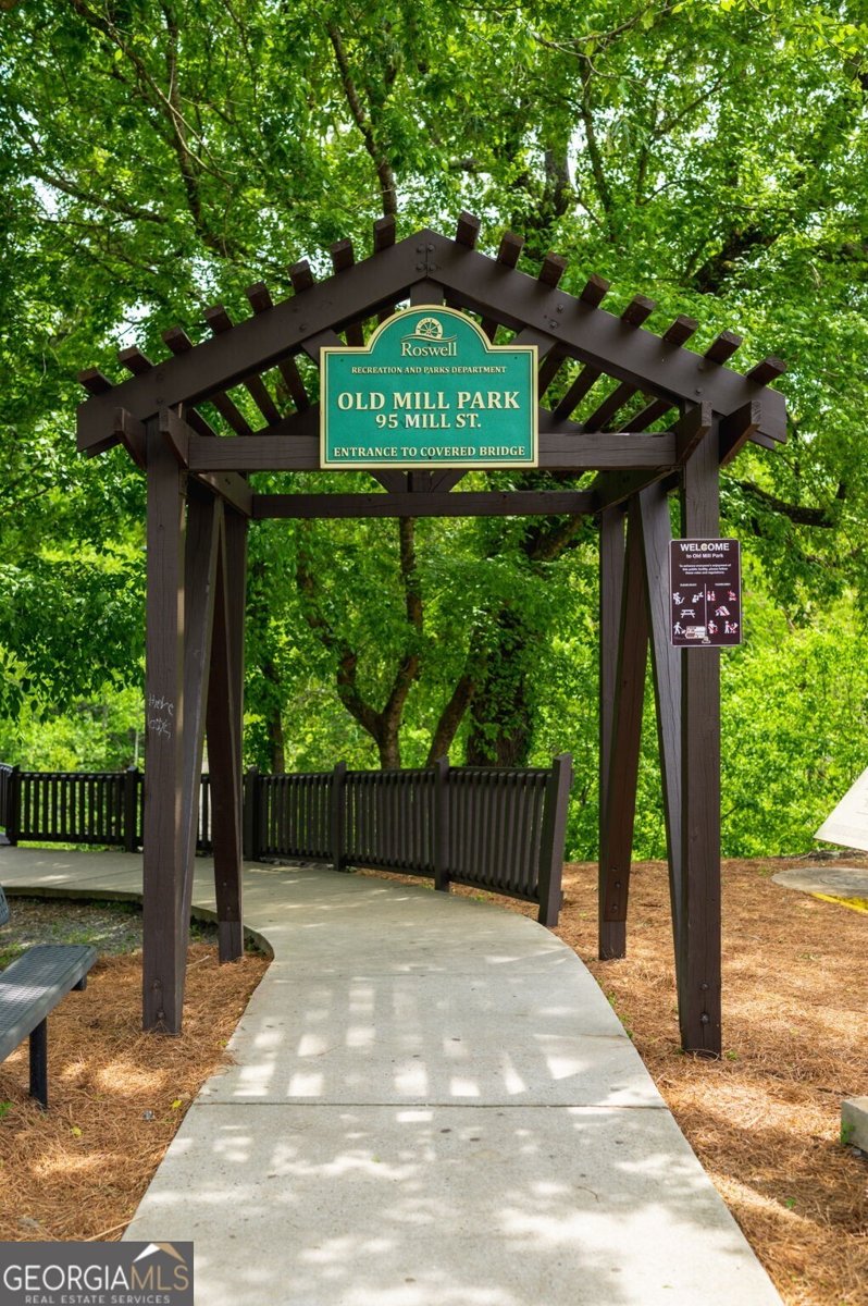 1075 Lancaster Square Roswell - 22
