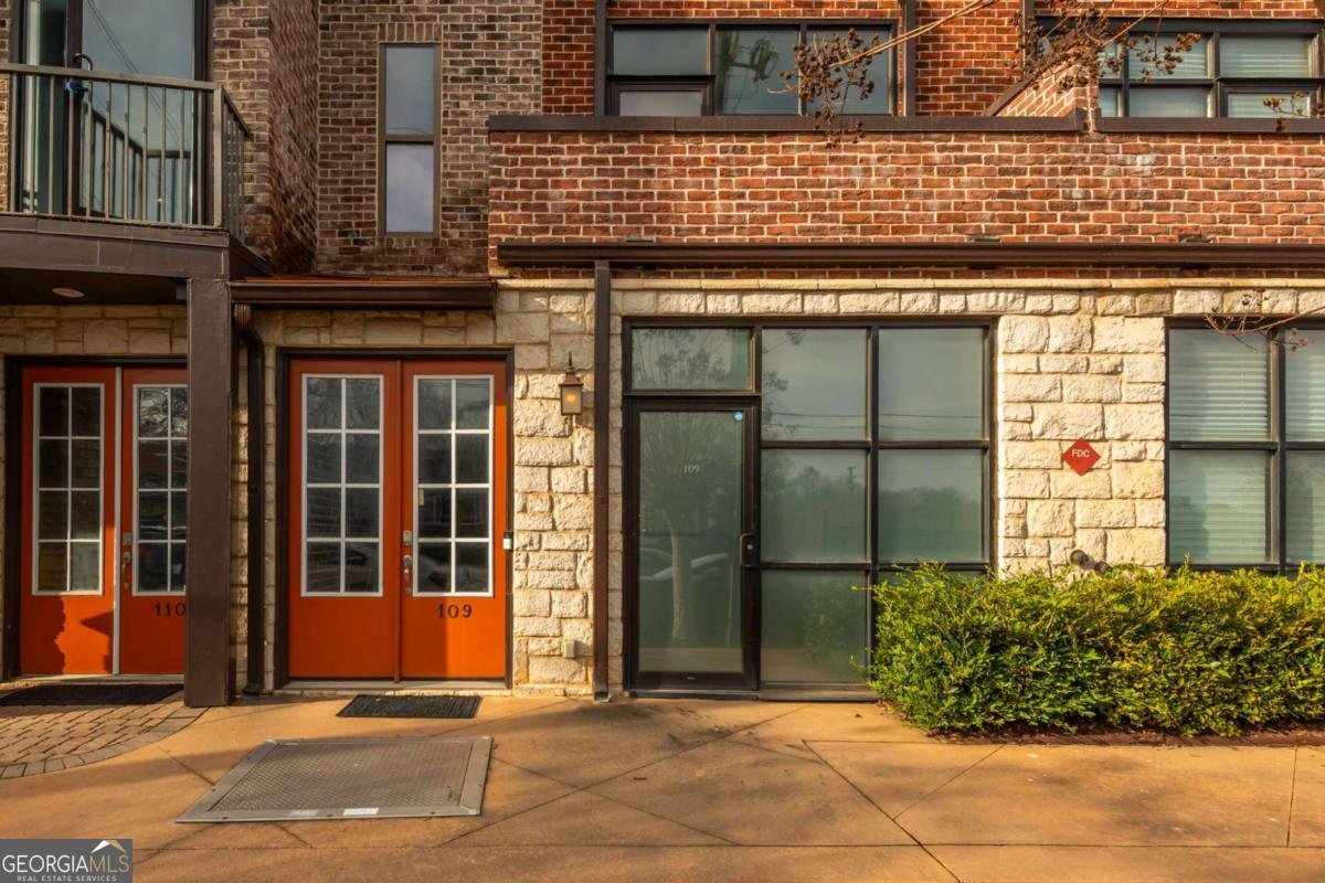 1199 Huff Road Atlanta - 4