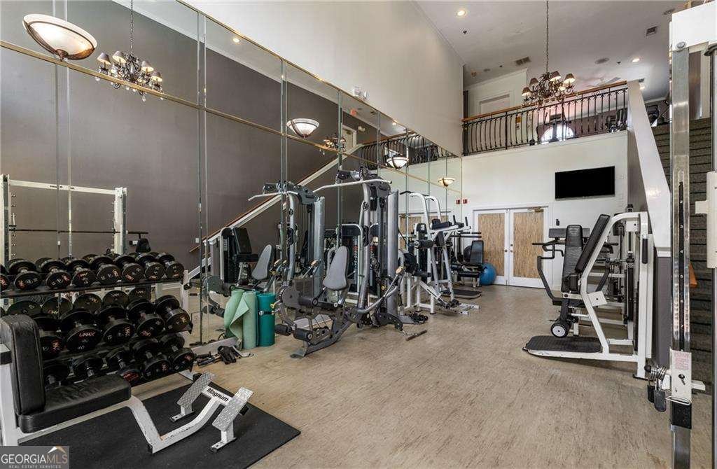 3777 Peachtree Road Atlanta - 28