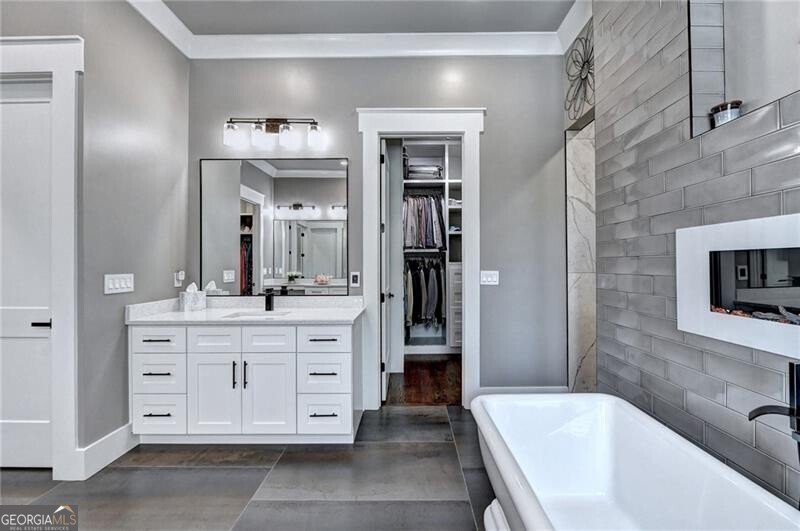 783 Blackberry Trail Lawrenceville - 24